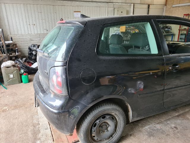 bontott VW POLO IV Csomagtérajtó Zárszerkezet