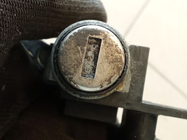 bontott VW POLO IV Csomagtérajtó Zárszerkezet