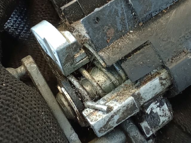 bontott VW POLO IV Csomagtérajtó Zárszerkezet