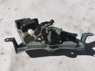 bontott VW POLO IV Csomagtérajtó Zárszerkezet