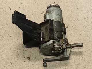 bontott VW POLO IV Csomagtérajtó Zárszerkezet