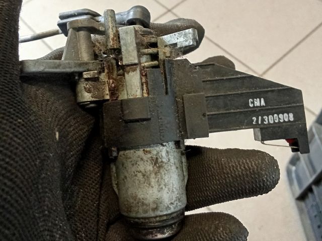 bontott VW POLO IV Csomagtérajtó Zárszerkezet