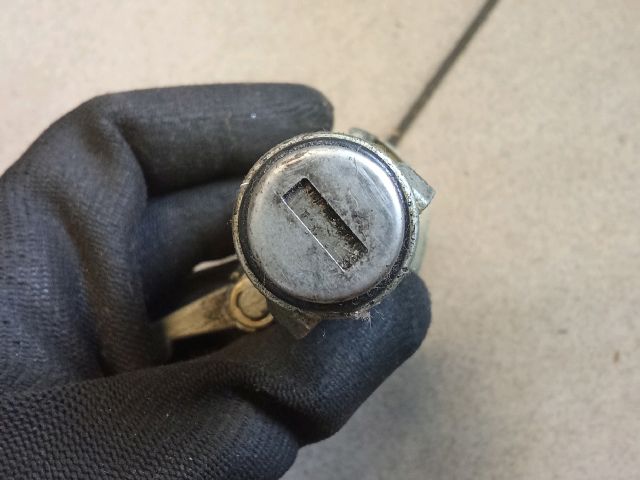 bontott VW POLO IV Csomagtérajtó Zárszerkezet