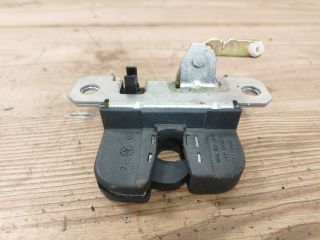 bontott VW POLO IV Csomagtérajtó Zárszerkezet