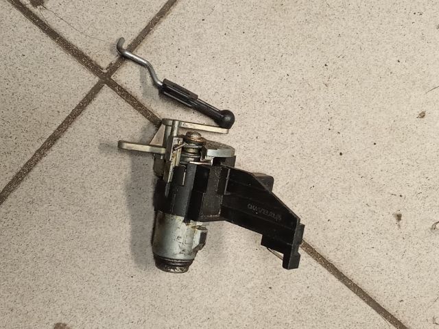 bontott VW POLO IV Csomagtérajtó Zárszerkezet