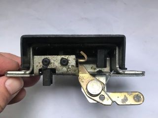 bontott VW POLO IV Csomagtérajtó Zárszerkezet