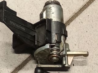 bontott VW POLO IV Csomagtérajtó Zárszerkezet