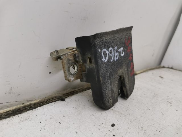 bontott VW POLO IV Csomagtérajtó Zárszerkezet