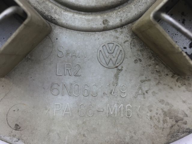 bontott VW POLO IV Dísztárcsa (1 db)