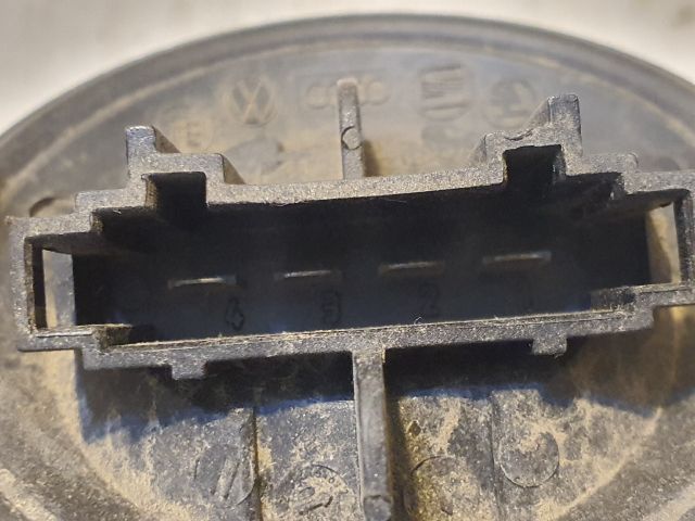 bontott VW POLO IV Előtét Ellenállás Fűtőmotor