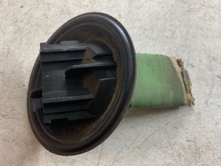 bontott VW POLO IV Előtét Ellenállás Fűtőmotor