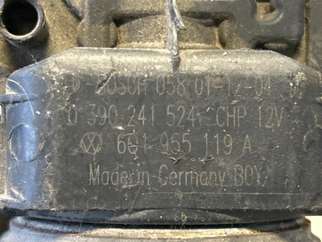 bontott VW POLO IV Első Ablaktörlő Motor