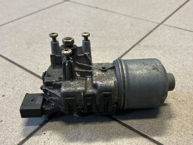 bontott VW POLO IV Első Ablaktörlő Motor