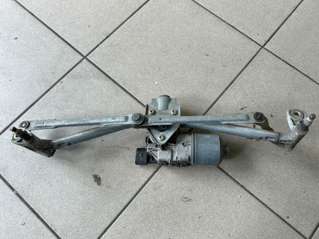 bontott VW POLO IV Első Ablaktörlő Szerkezet Motorral