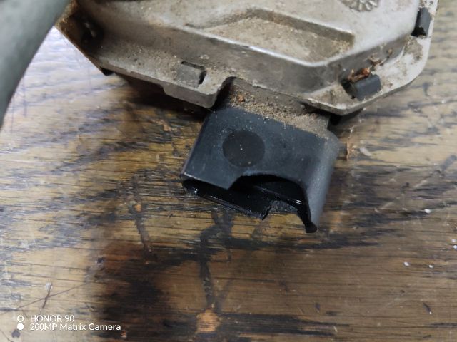 bontott VW POLO IV Első Ablaktörlő Szerkezet Motorral