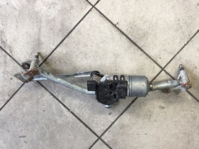 bontott VW POLO IV Első Ablaktörlő Szerkezet Motorral