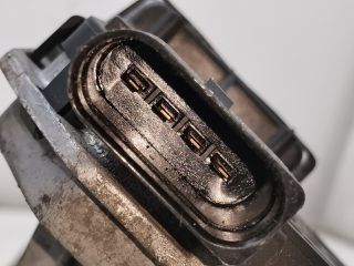 bontott VW POLO IV Első Ablaktörlő Szerkezet Motorral