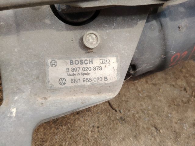 bontott VW POLO IV Első Ablaktörlő Szerkezet Motorral