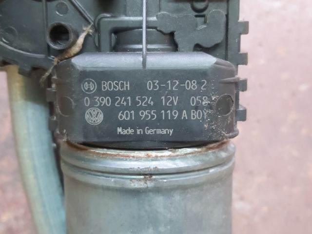 bontott VW POLO IV Első Ablaktörlő Szerkezet Motorral