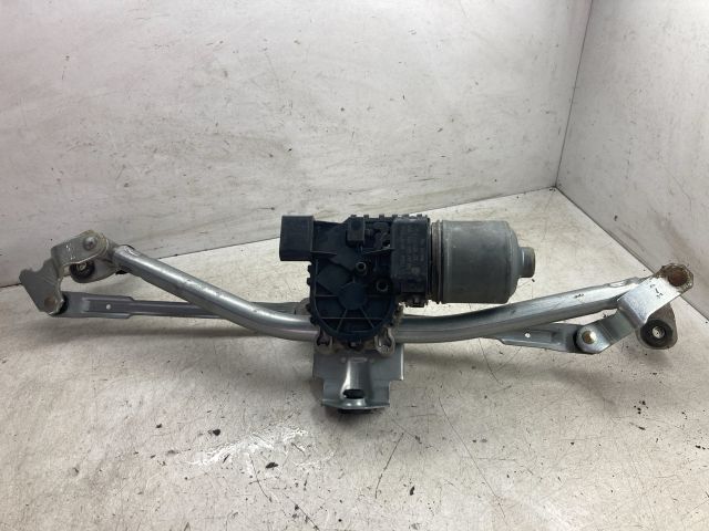 bontott VW POLO IV Első Ablaktörlő Szerkezet Motorral