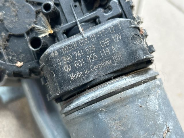 bontott VW POLO IV Első Ablaktörlő Szerkezet Motorral