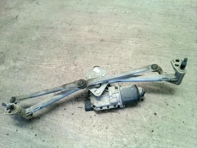 bontott VW POLO IV Első Ablaktörlő Szerkezet Motorral