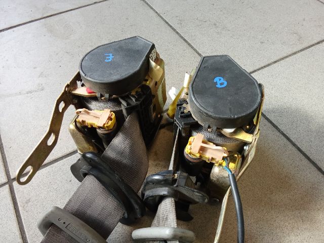 bontott VW POLO IV Első Biztonsági Öv Pár (Feszítővel)