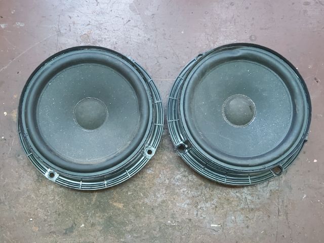 bontott VW POLO IV Első Hangszóró Pár