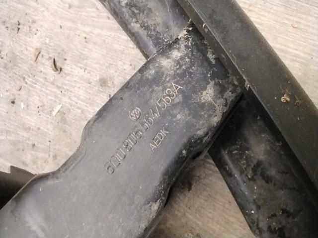 bontott VW POLO IV Első Lökhárító Merevítő (Fém)