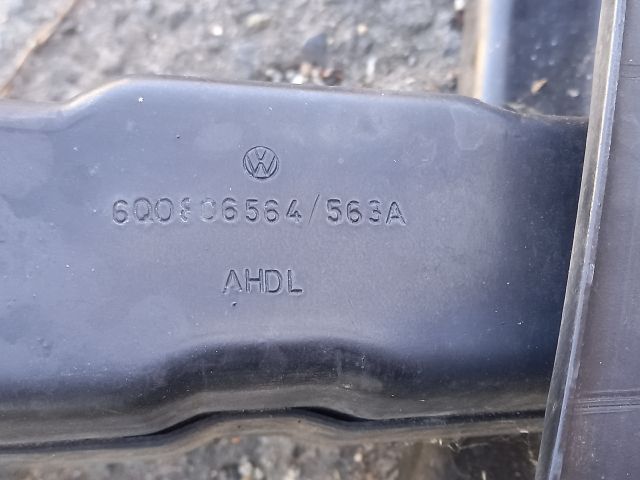 bontott VW POLO IV Első Lökhárító Merevítő (Fém)