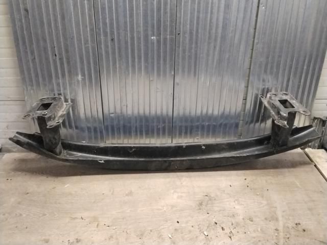 bontott VW POLO IV Első Lökhárító Merevítő (Fém)