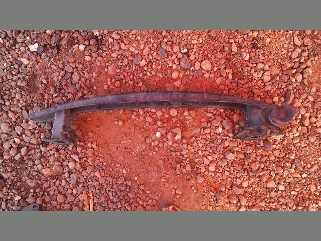 bontott VW POLO IV Első Lökhárító Merevítő (Fém)