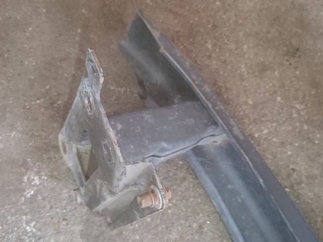 bontott VW POLO IV Első Lökhárító Merevítő (Fém)