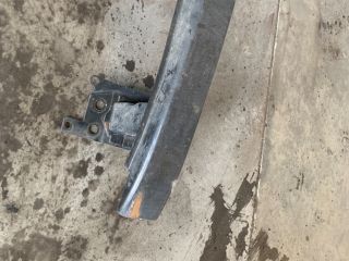 bontott VW POLO IV Első Lökhárító Merevítő (Fém)