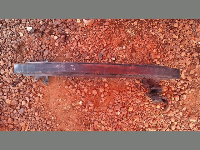 bontott VW POLO IV Első Lökhárító Merevítő (Fém)