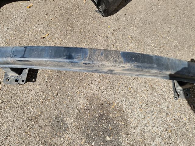 bontott VW POLO IV Első Lökhárító Merevítő (Fém)