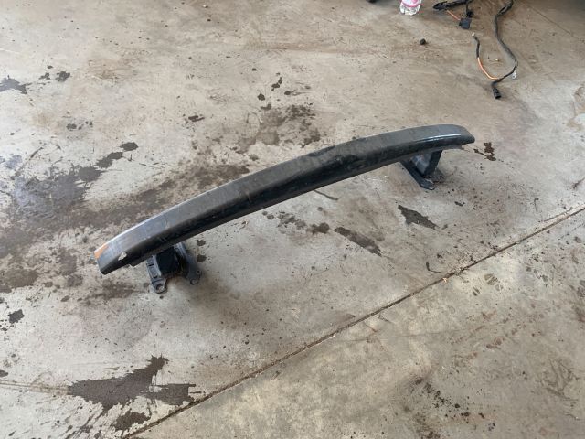 bontott VW POLO IV Első Lökhárító Merevítő (Fém)