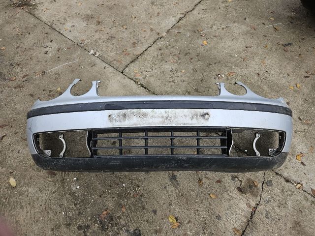 bontott VW POLO IV Első Lökhárító (Részeivel)