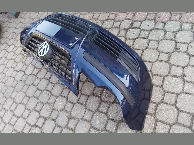 bontott VW POLO IV Első Lökhárító (Részeivel)