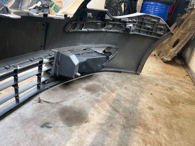 bontott VW POLO IV Első Lökhárító (Részeivel)