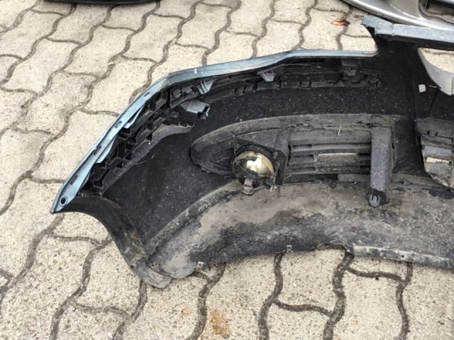 bontott VW POLO IV Első Lökhárító (Üresen)