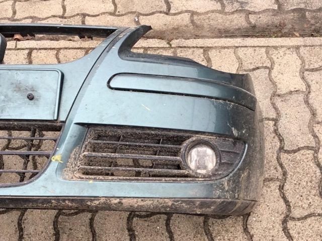 bontott VW POLO IV Első Lökhárító (Üresen)