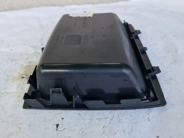 bontott VW POLO IV Első Tároló Rekesz