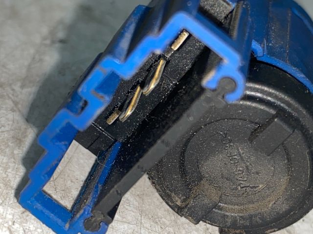 bontott VW POLO IV Fék Pedál Kapcsoló