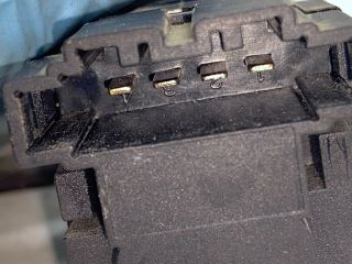 bontott VW POLO IV Fék Pedál Kapcsoló