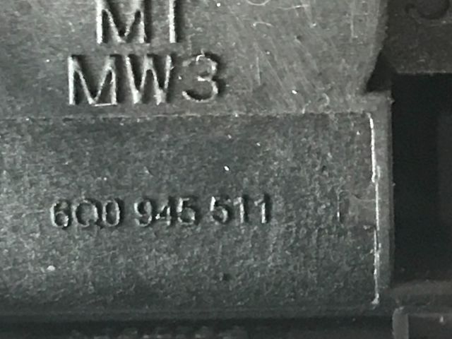 bontott VW POLO IV Fék Pedál Kapcsoló