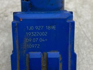 bontott VW POLO IV Fék Pedál Kapcsoló