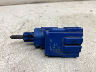 bontott VW POLO IV Fék Pedál Kapcsoló