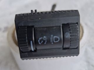 bontott VW POLO IV Fényszórómagasság Állító Kapcsoló