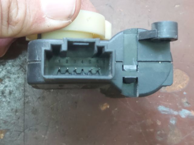 bontott VW POLO IV Fűtés Állító Motor